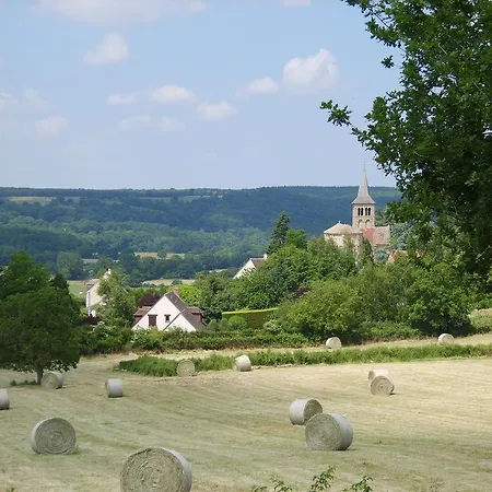 Charming Cottage In Cerilly With Swimming Pool * Cérilly