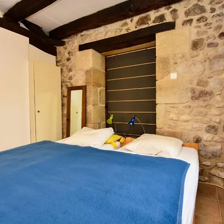 Charming Cottage In Cerilly With Swimming Pool Cérilly